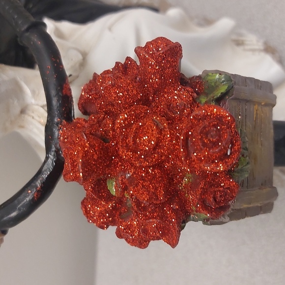 Love Never Dies Newly Wed Skeleton Couple On Bike Goth Romance Decor Figurine - Picture 5 of 16